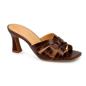 Sandalia de taco Tchocco 31802 café